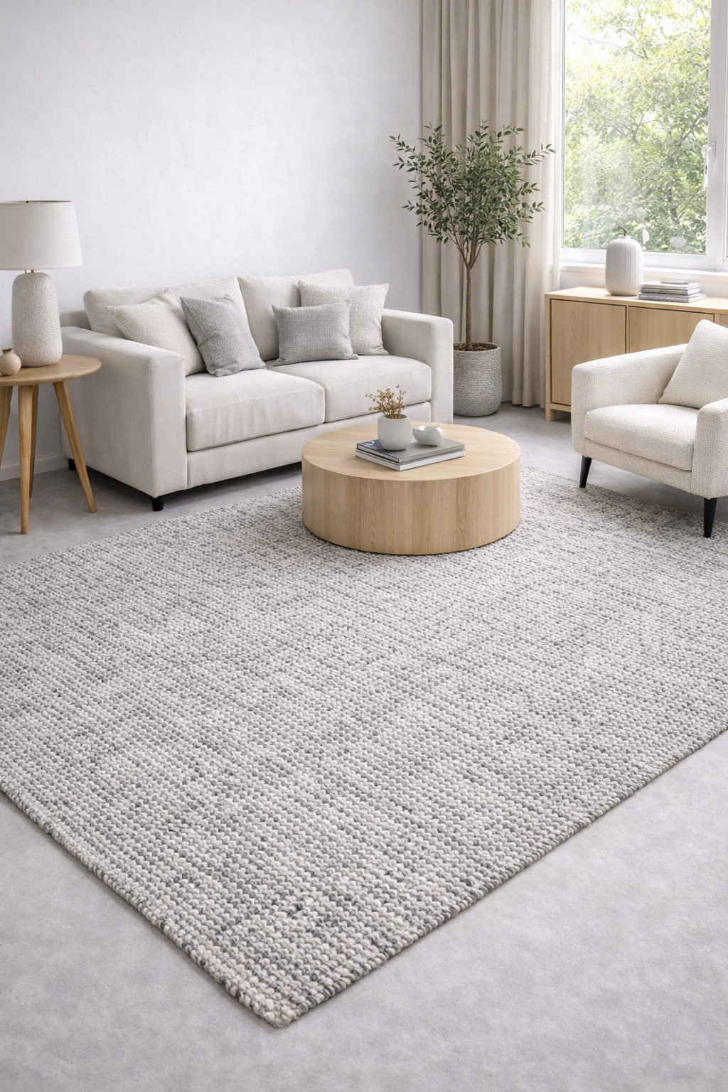 Sorelle Silver Hand-Woven Rug