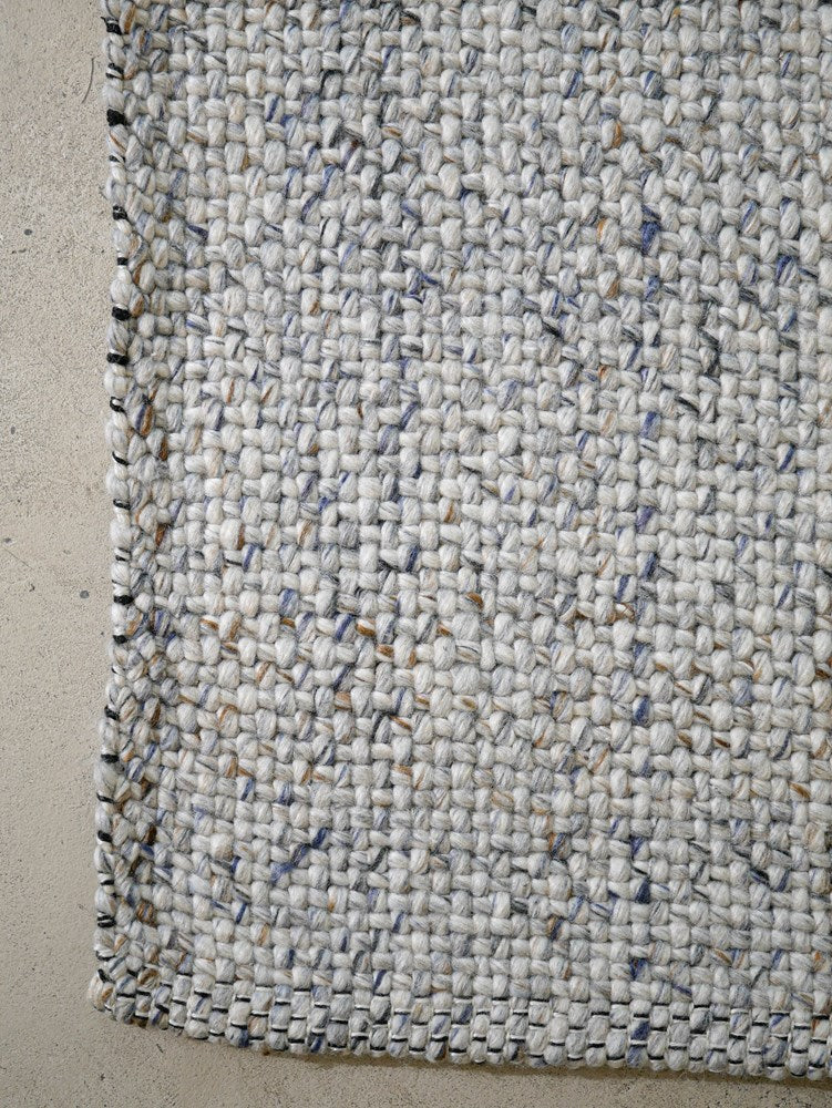 Coast Surface Navy Rust Rug