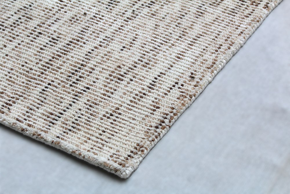 Vanta Dark Chocolate Hand-Loomed Rug