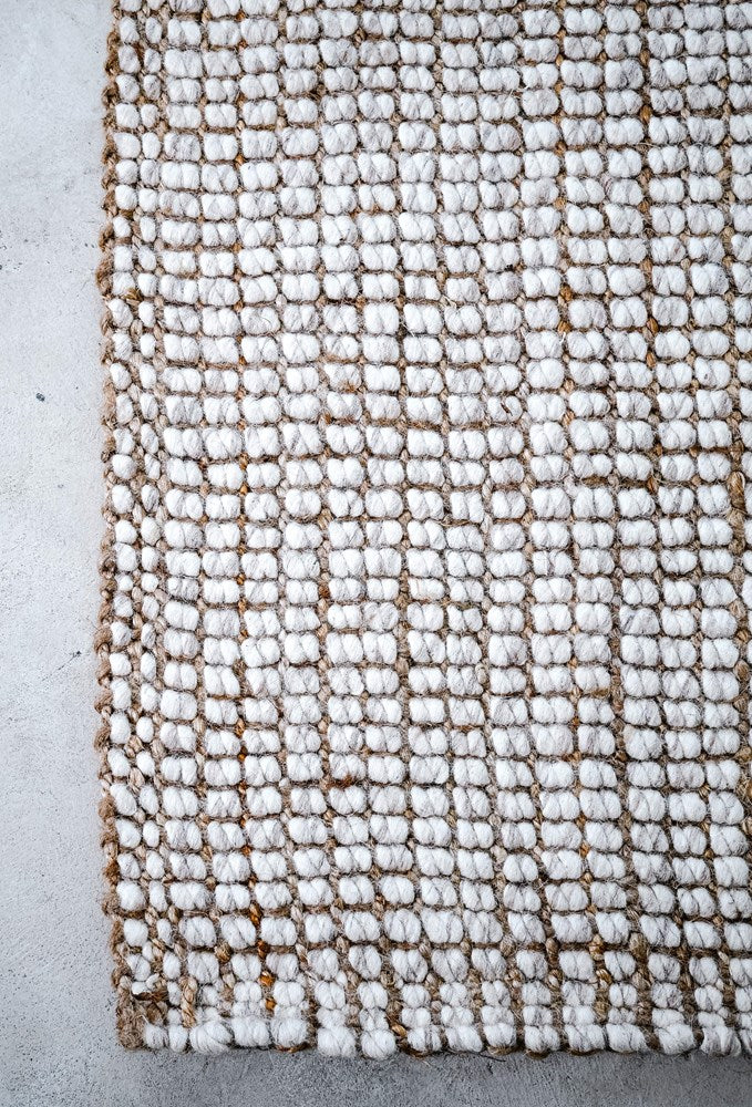 Sorelle Natural Hand-Woven Rug