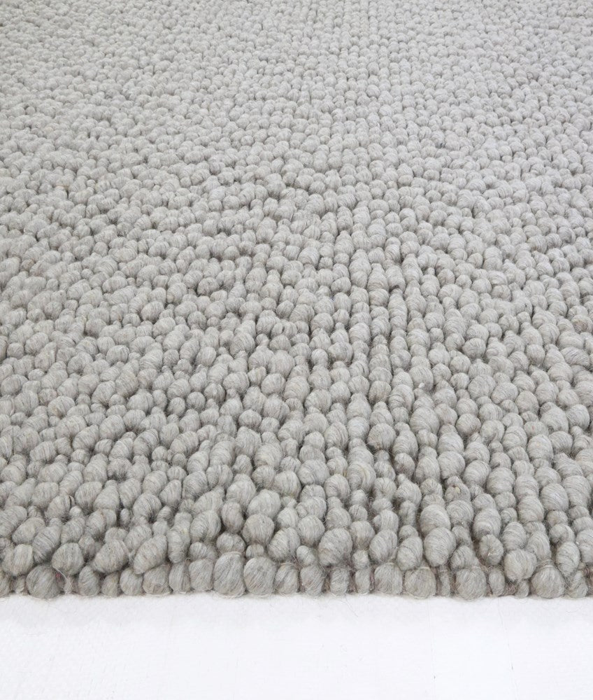 Zavelle Ash Grey Hand-Woven Rug