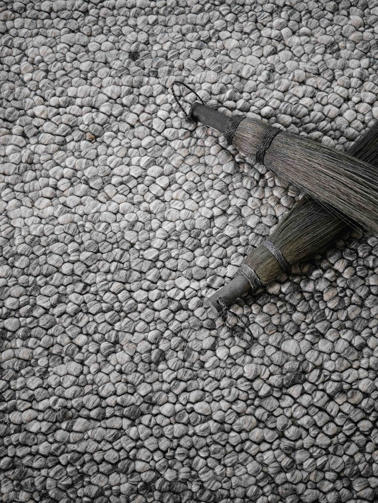 Zavelle Steel Multi Hand-Woven Rug