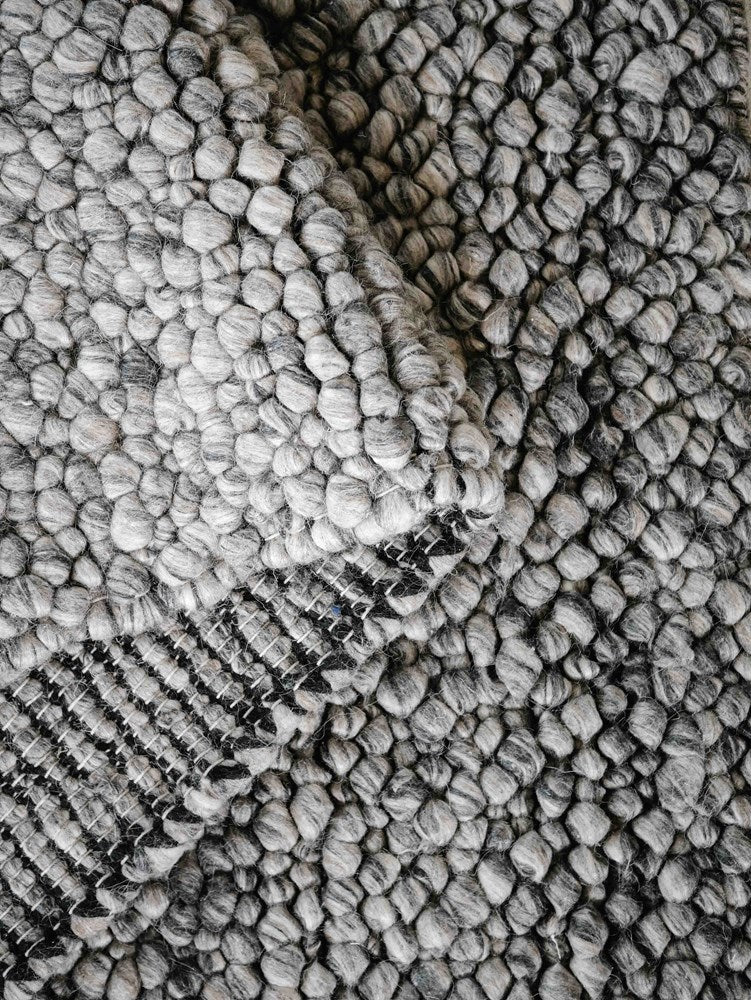 Zavelle Steel Multi Hand-Woven Rug