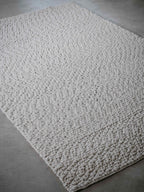Zavelle Pure White Hand-Woven Rug