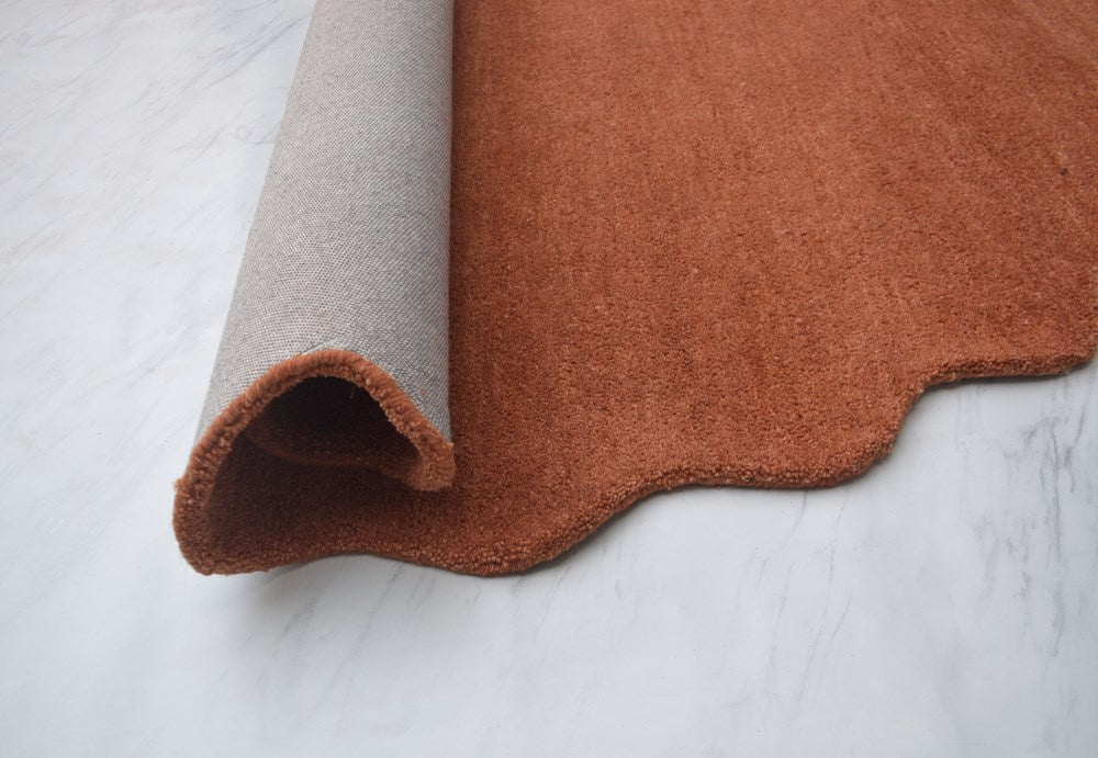 Virelle Rust Scalloped Wool Rug